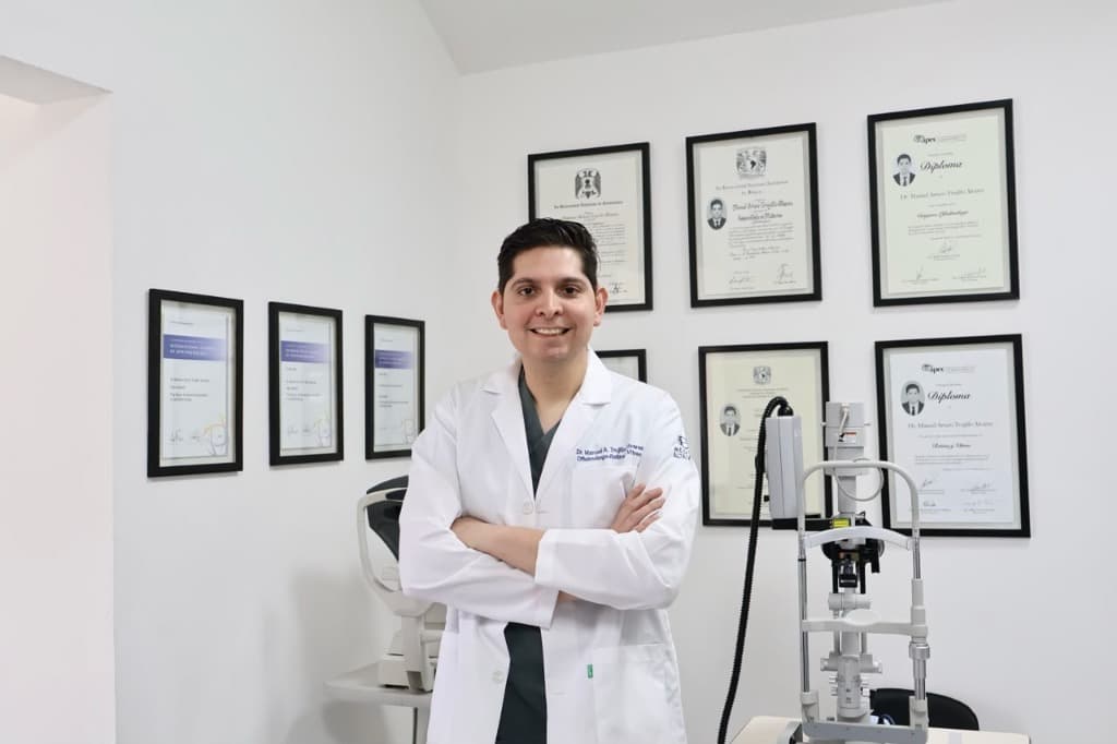 Dr. Manuel Arturo Trujillo Álvarez